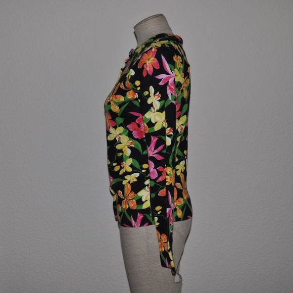 New LANDS END Floral Supima Cardi Sweater NWT [C3] - Picture 4 of 6